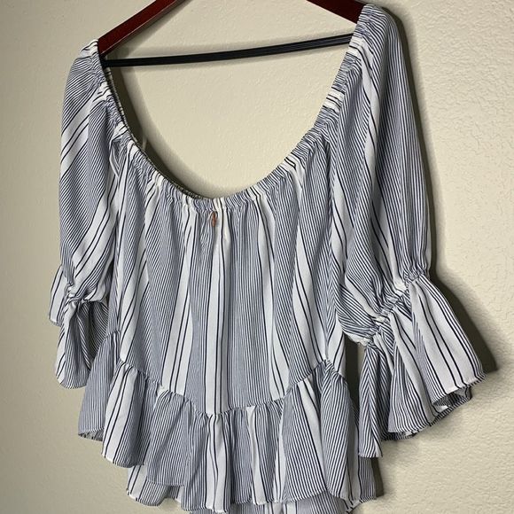 Misa Los Ángeles Brigit Off-the-shoulder Striped Top Size XS - Picture 7 of 12